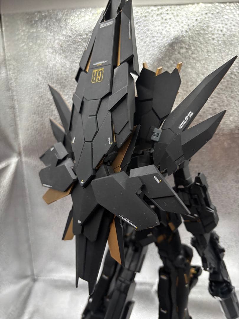 ＭＧ 1/100 ユニコーンガンダム2号機 バンシィ・ノルン 塗装済み完成品
