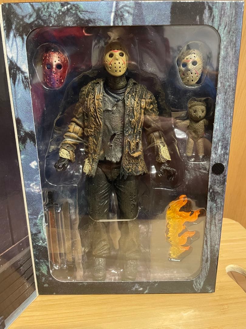 NECA フレディー VS ジェイソン 7インチ フィギュア
