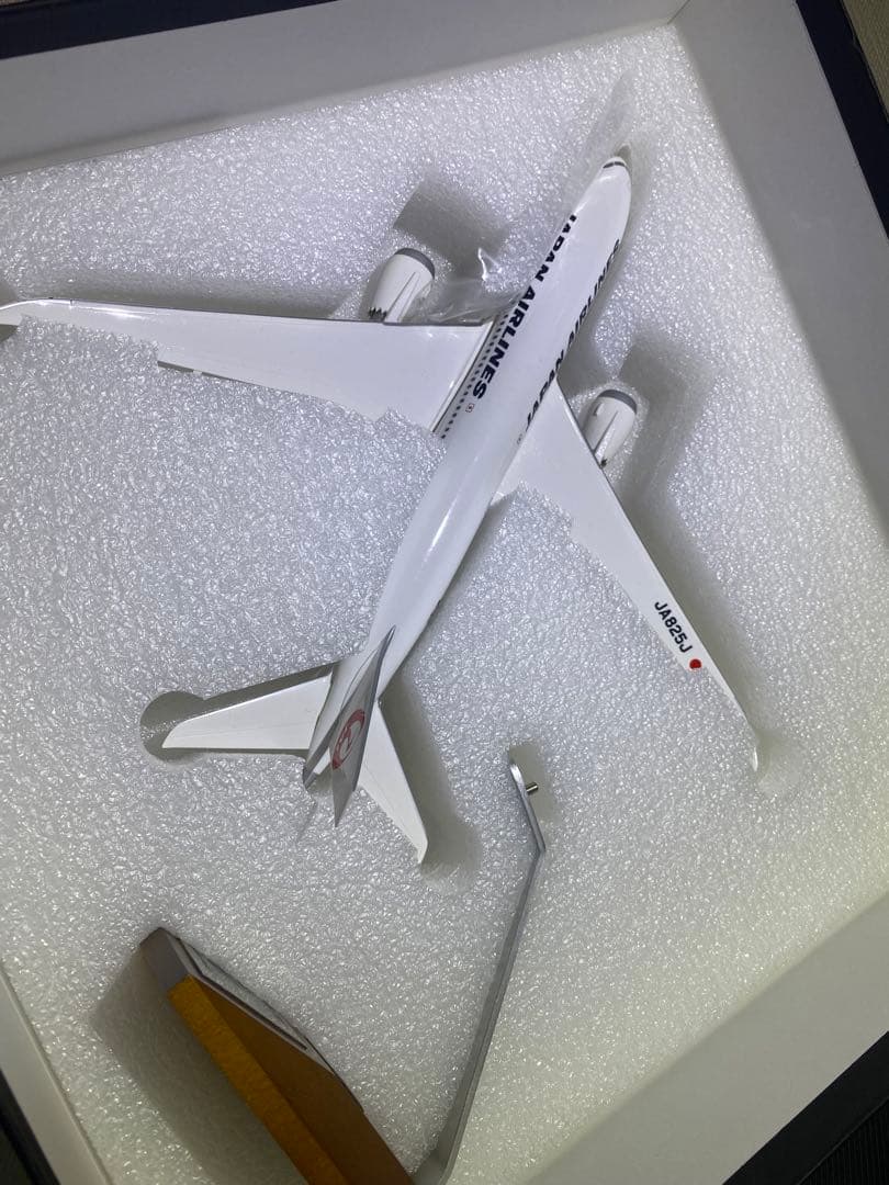 JAL ボーイング　B787 アメリカンエクスプレスプラチナカード発行記念　模型