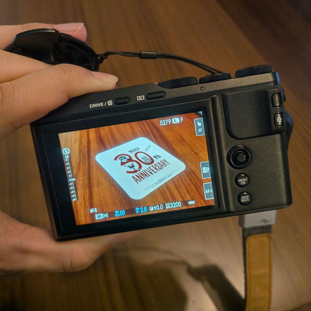 FUJIFILM XF10 ブラック