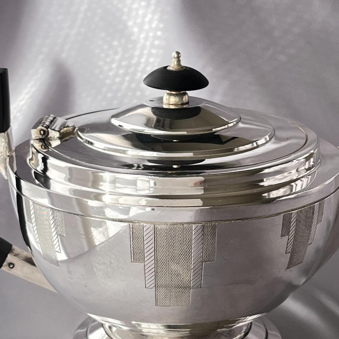 【Walker & Hall】 アールデコのティーサービス 4点