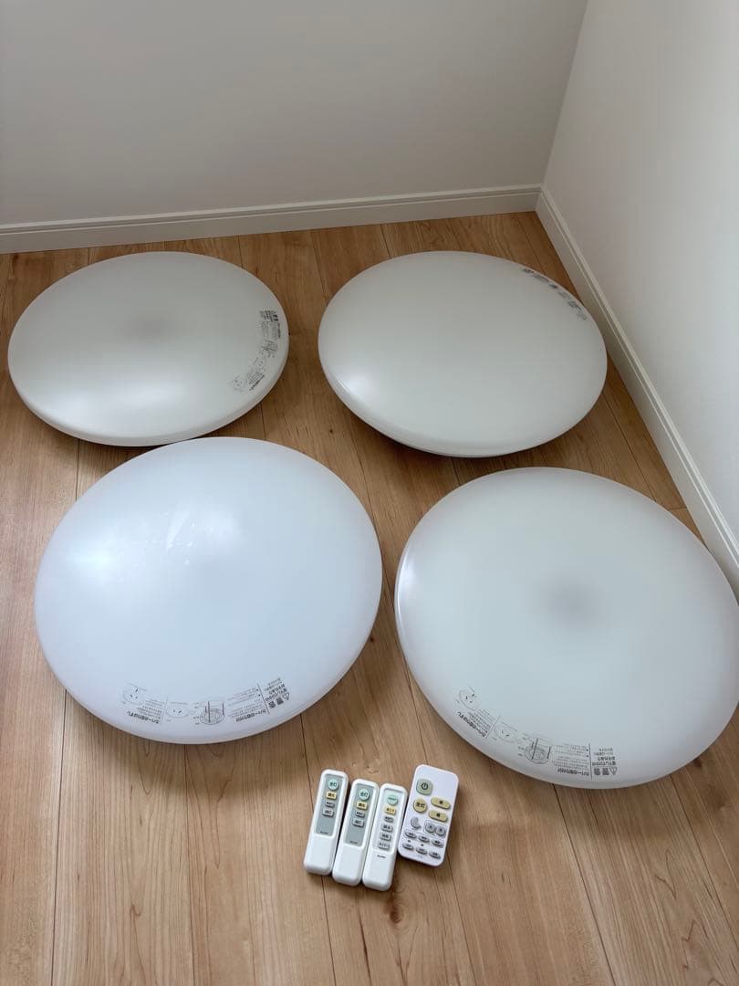 ニトリ　LEDシーリングライト　4点