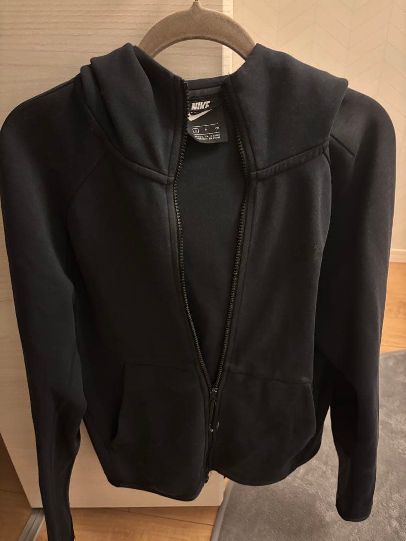 坦*丼様 Nike 旧テックフーリース Sサイズ