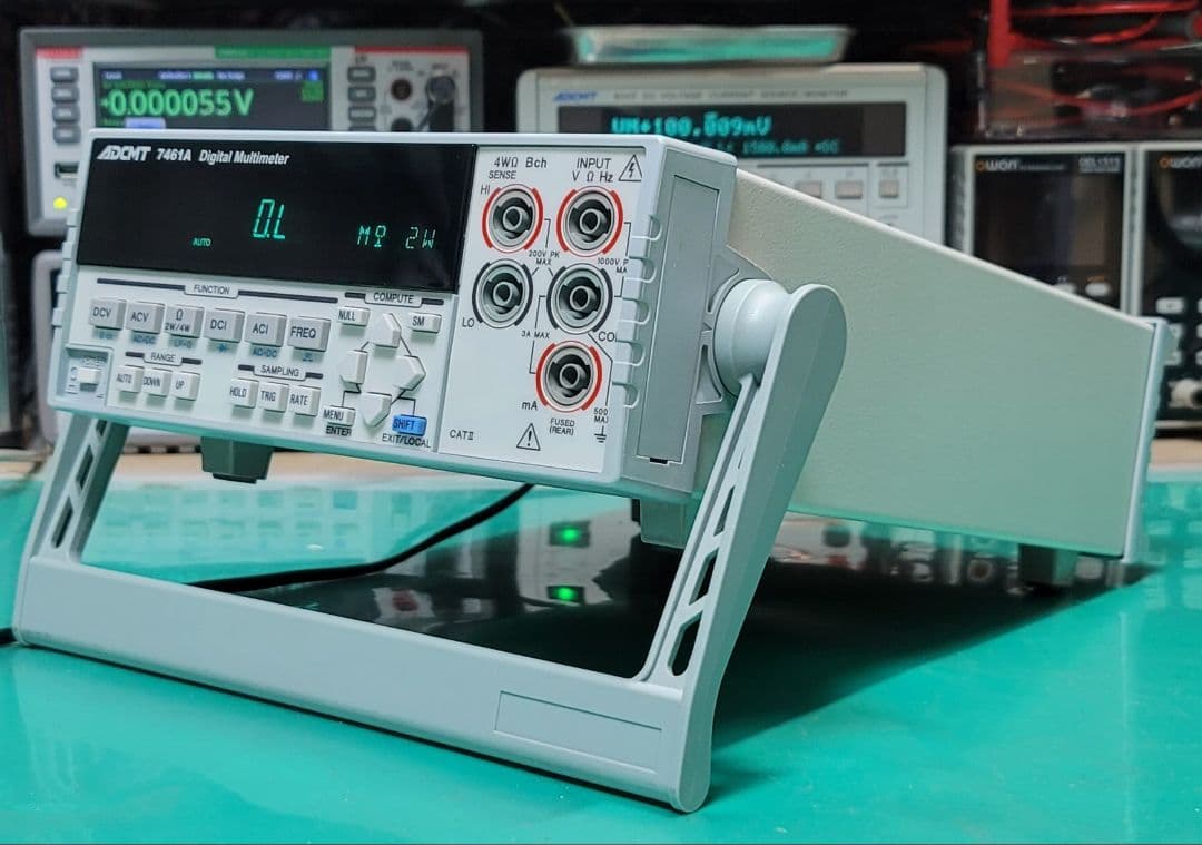 週末値引　ADCMT 7461A 6.5桁 DIGITAL MULTIMETER