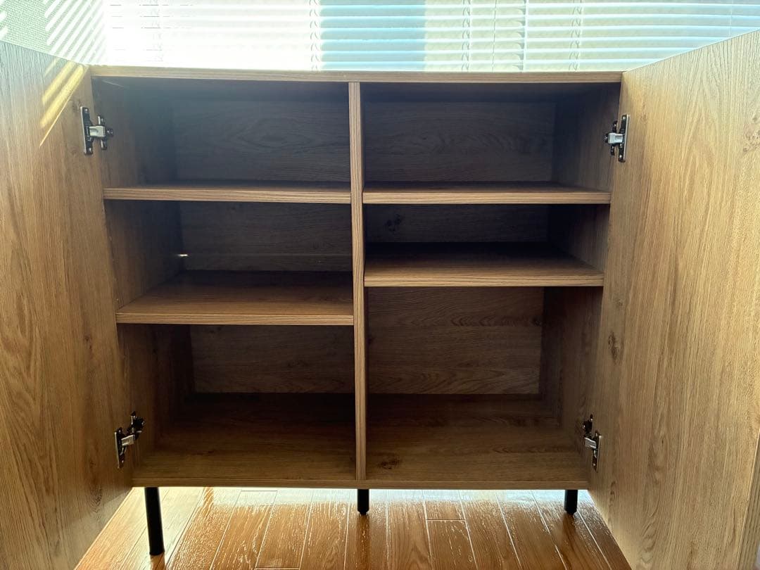 LOWYA ラタン調キャビネット