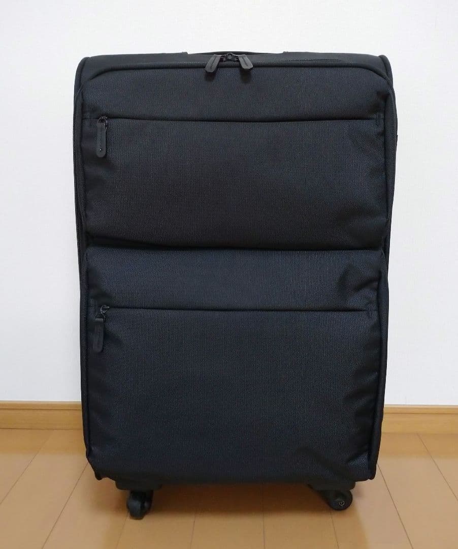無印良品　四輪キャリーバッグ　黒　特大　58リットル　スーツケース 廃盤品