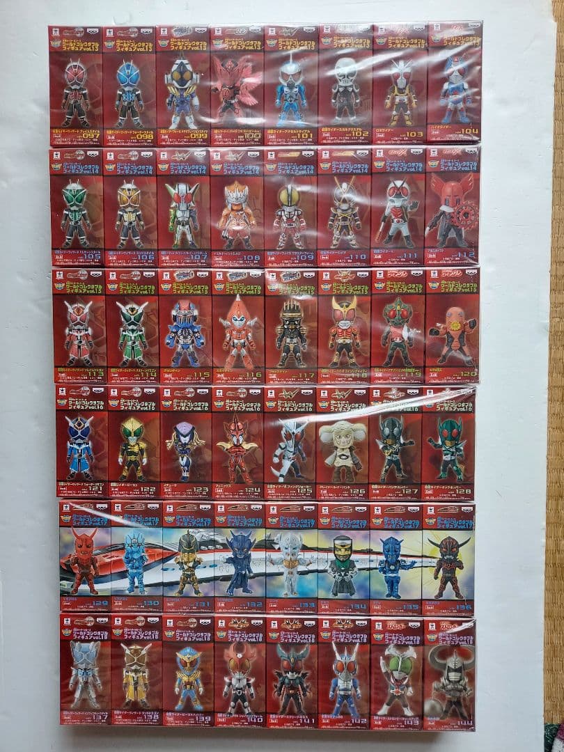 【即購入不可】『 仮面ライダー ワールドコレクタブルフィギュア 155体 』
