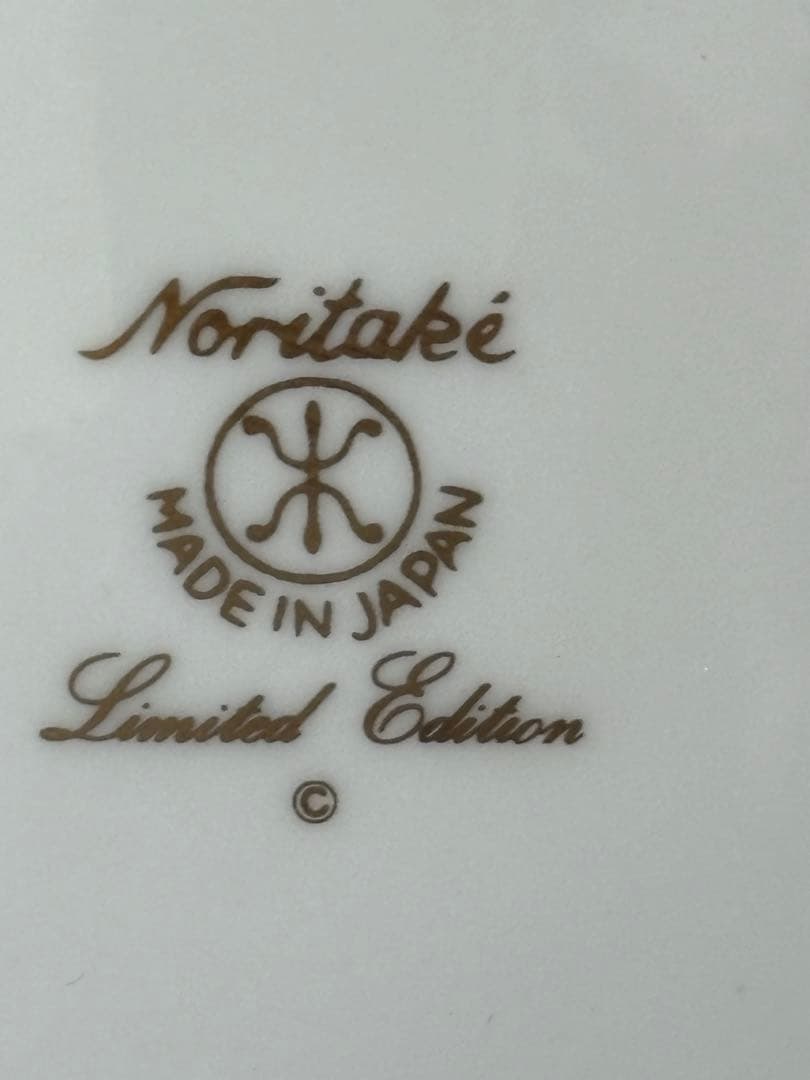 Noritake 美術品　花瓶　瑠璃金彩葡萄盛　52922 希少品　共箱付　美品