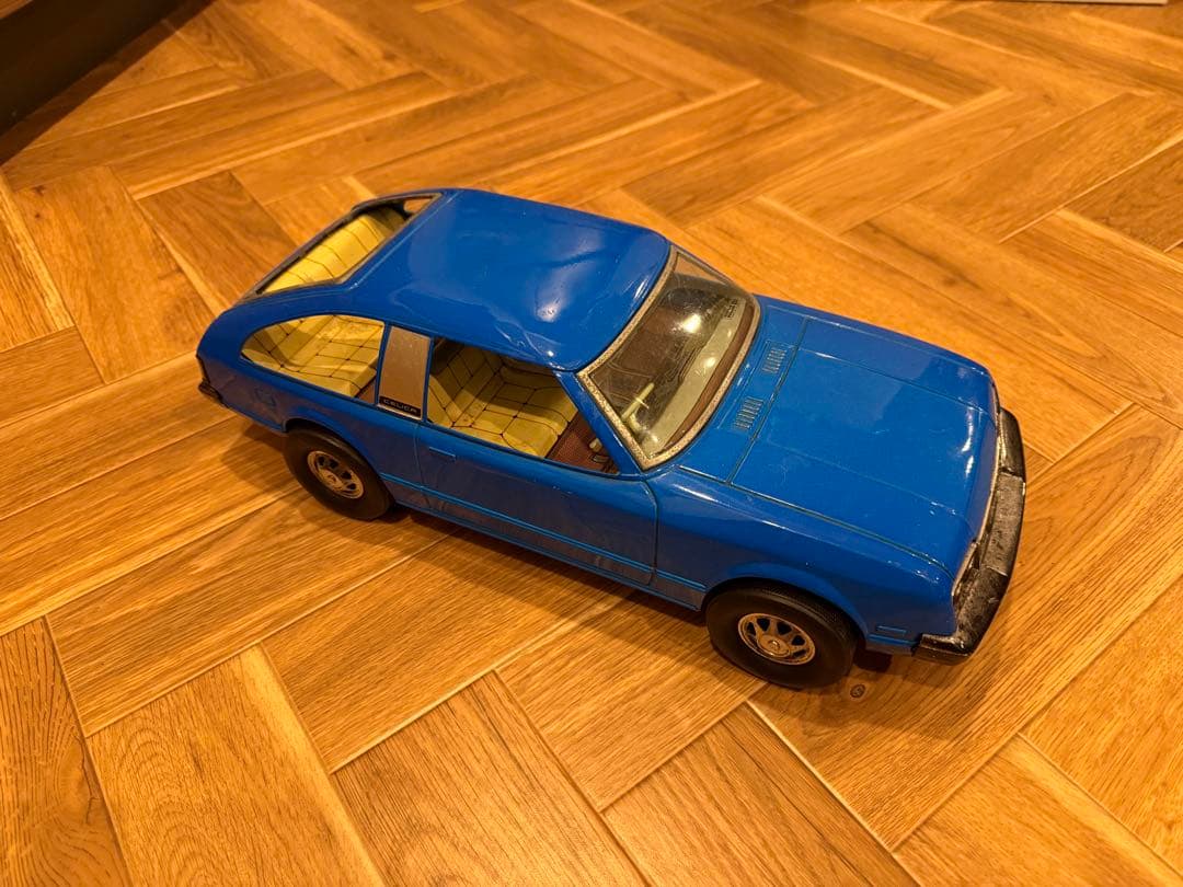 青色 セリカ ミニカー