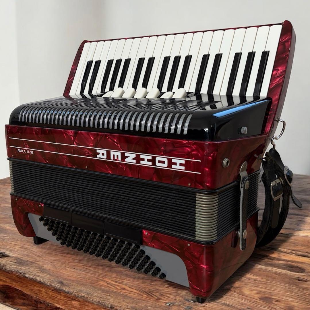 HOHNER AMICA Ⅲ 96 アコーディオン 96ベース ホーナー 赤