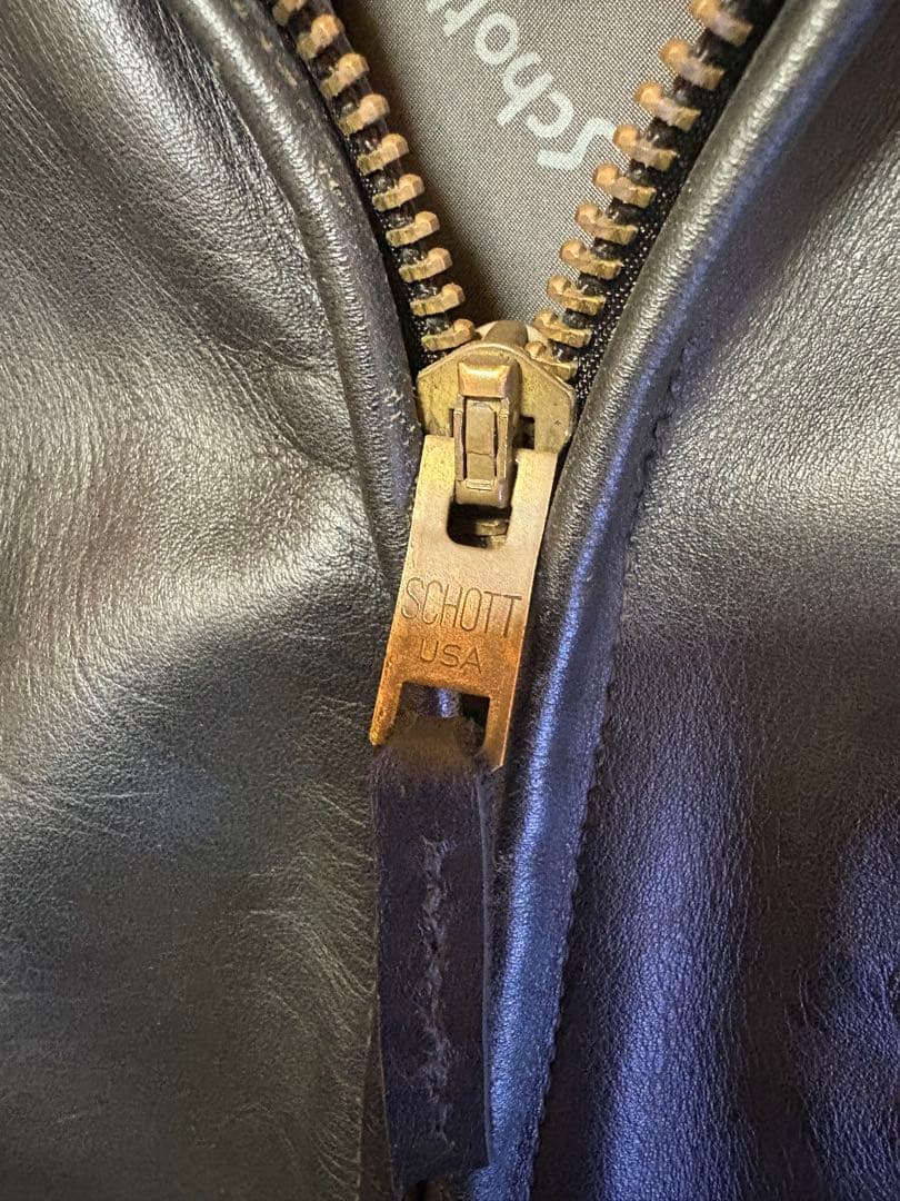 Schott シングルライダース 643 40インチ