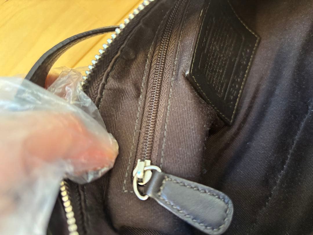 【美品】COACH コーチ　ワンショルダーバッグ　ハンドバッグ シグネチャー