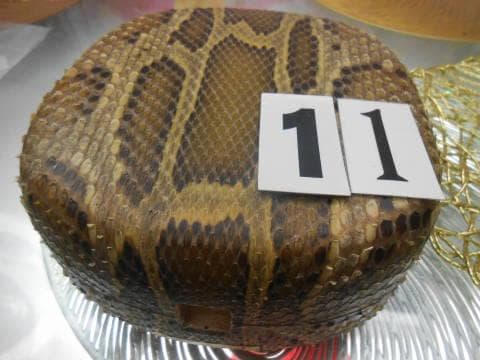 (送料無料)12.980円　沖縄三線専用　蛇皮強化チーガ、自作へ挑戦三点から選択