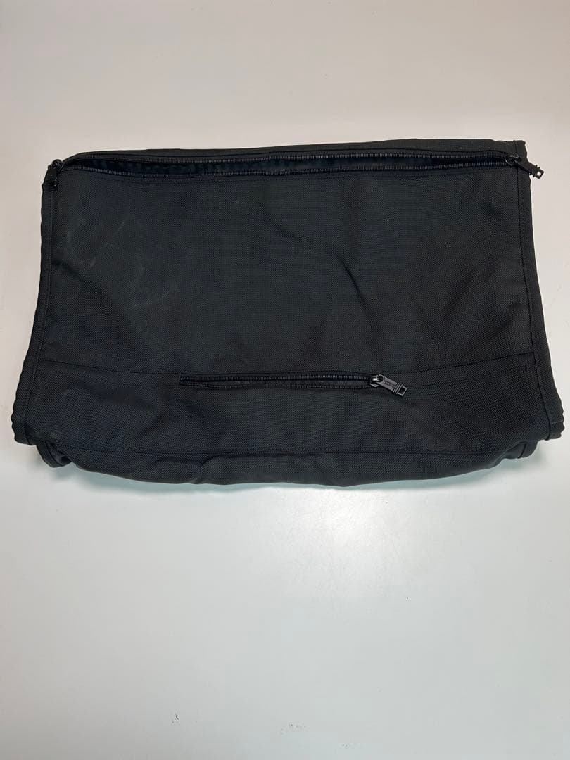 TUMI ガーメント・バッグ・トライフォールド・キャリーオン