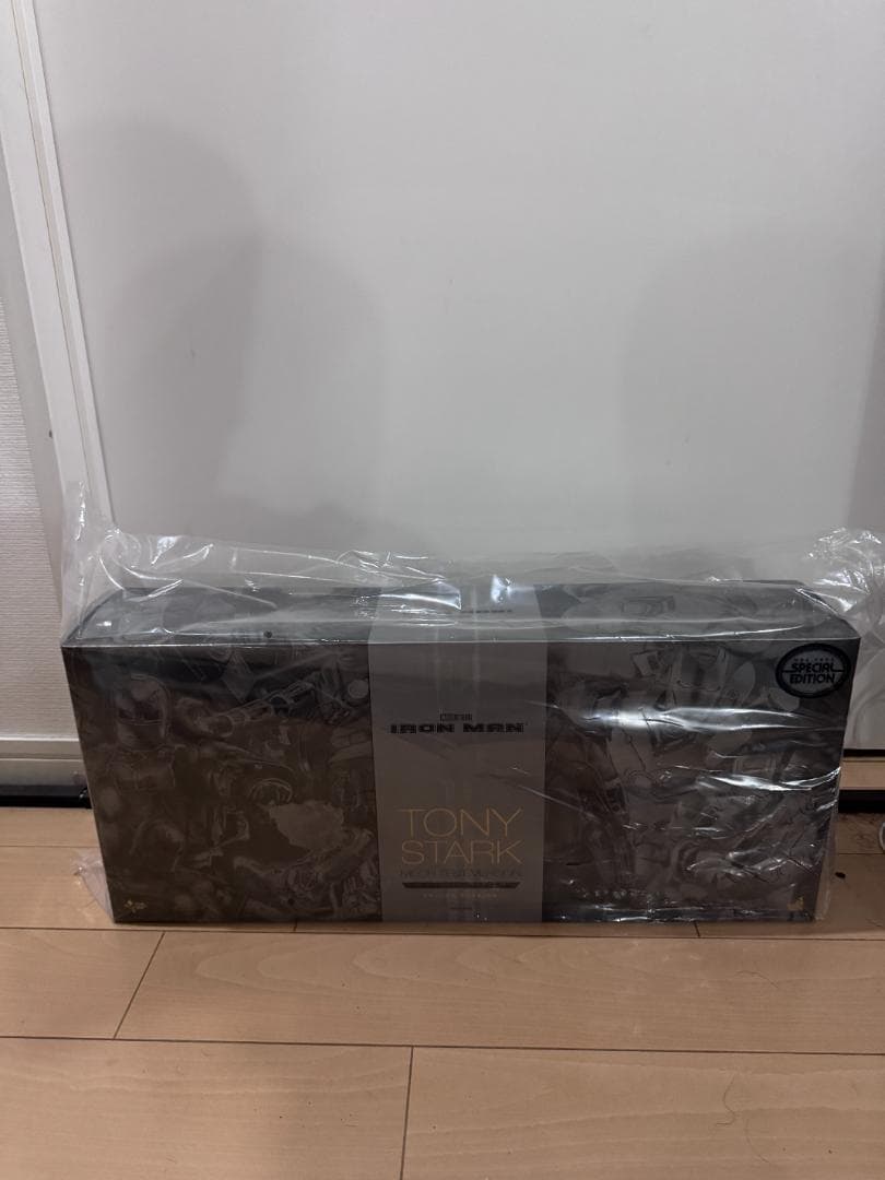 ホットトイズ　 アイアンマン　トニー・スターク（メカテスト2.0版）【新品】