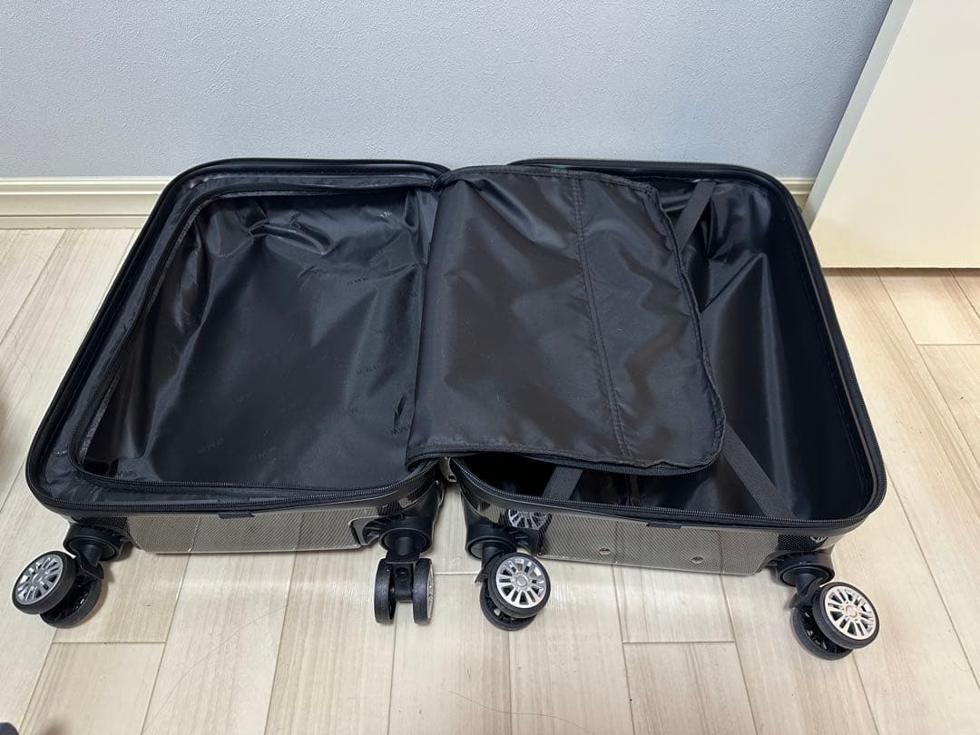 BMW ベアデザイン・ブラックキャリーケース（機内持ち込みサイズ）