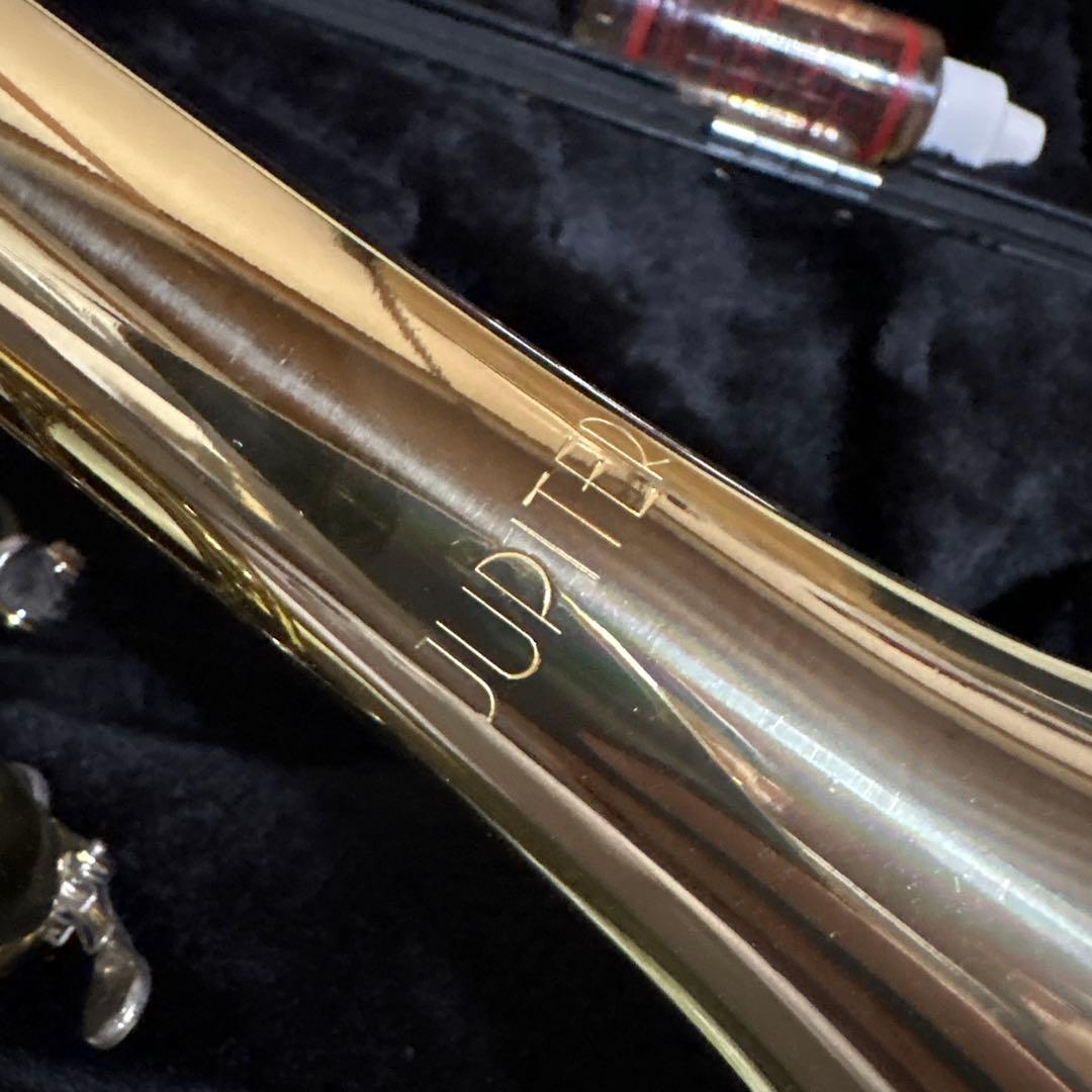 JUPITER ジュピター トランペット JTR-300 管楽器　吹奏楽　ラッパ