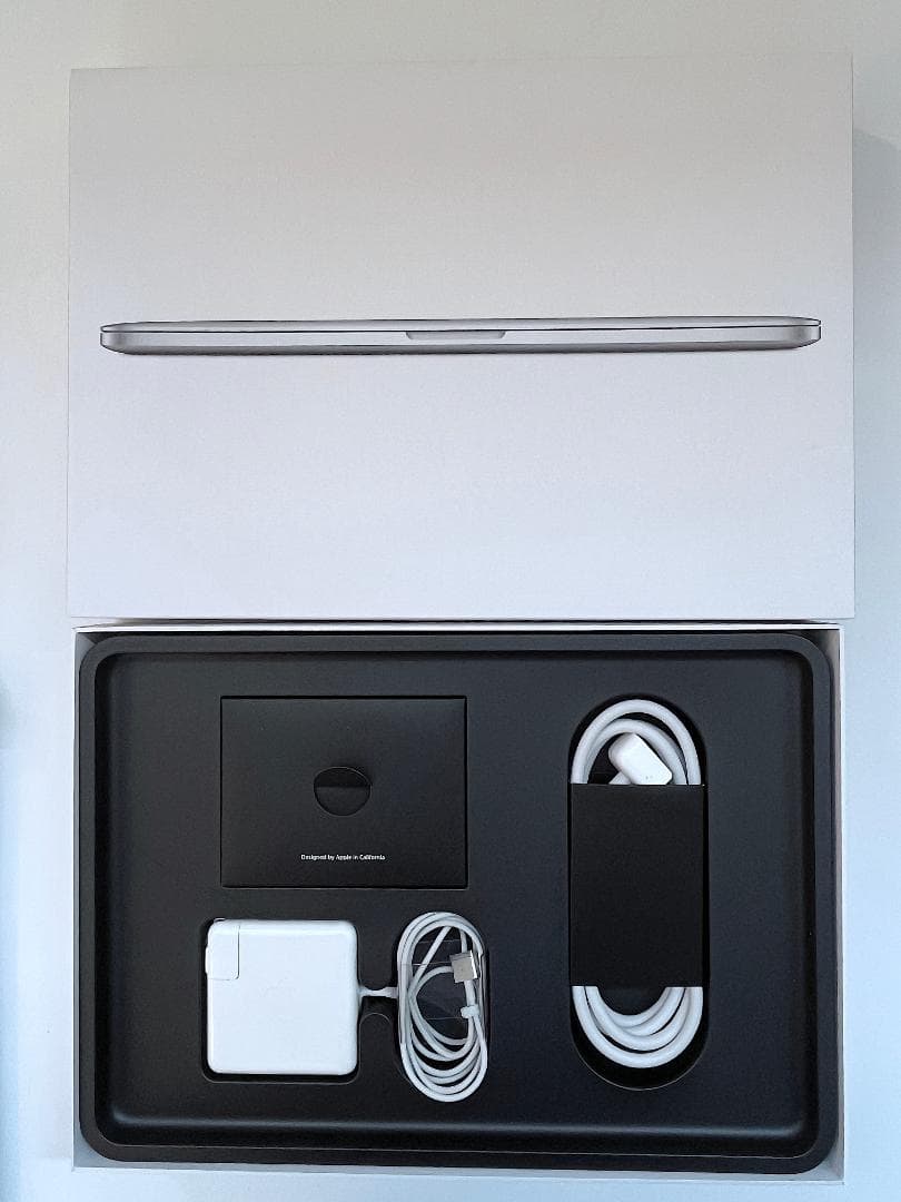 MacBook Pro 2013 15インチ 充放電回数 6回