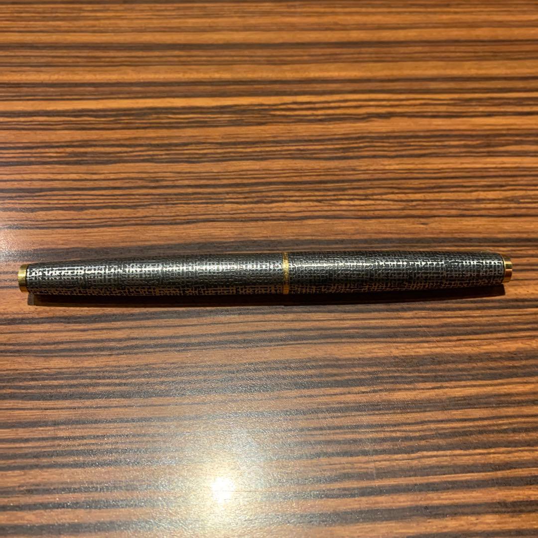 パイロット　カスタム　モザイク柄　18KWGニブ