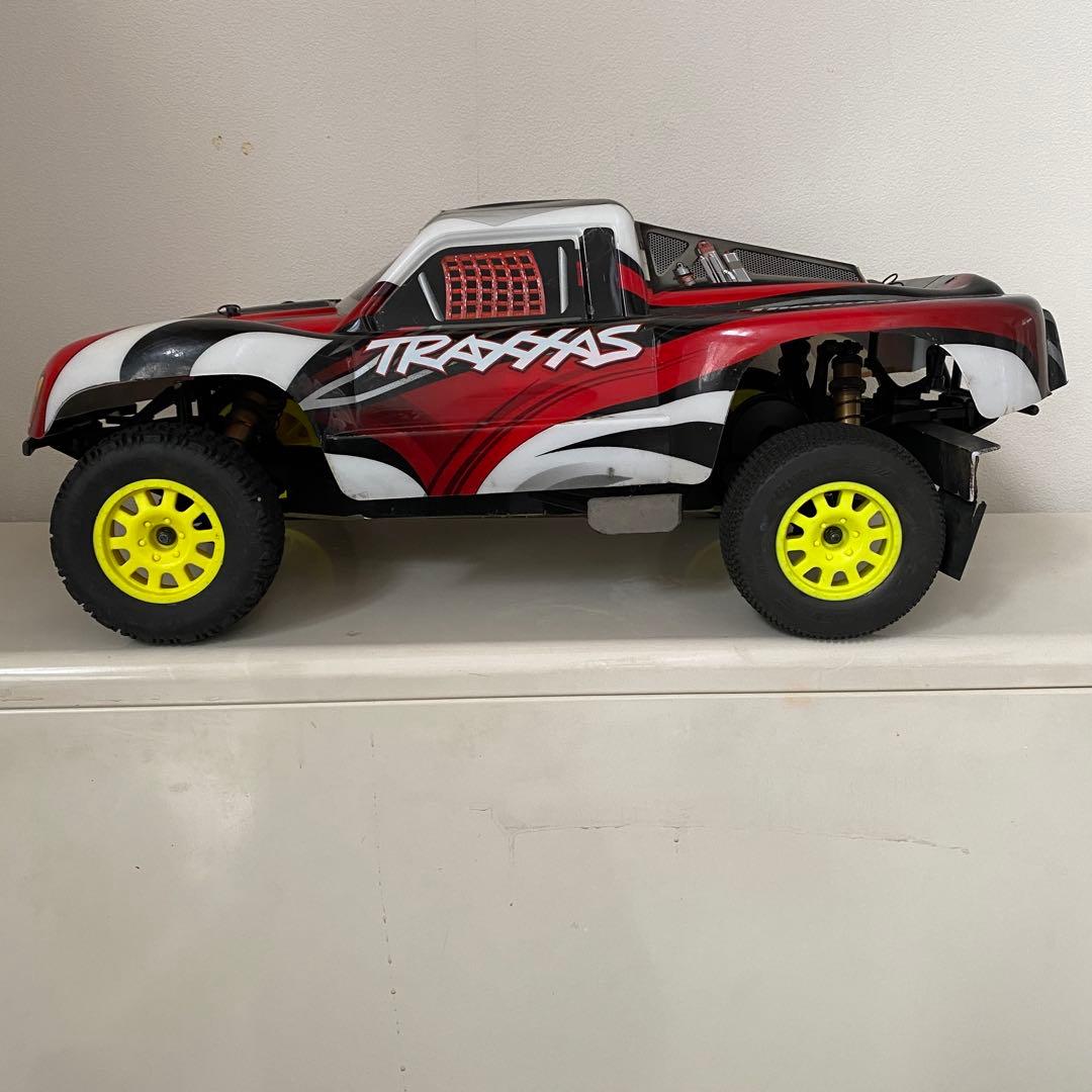 【シャーシ】京商 1/10 アルティマS/C6 【ボディ】トラクサス スラッシュ