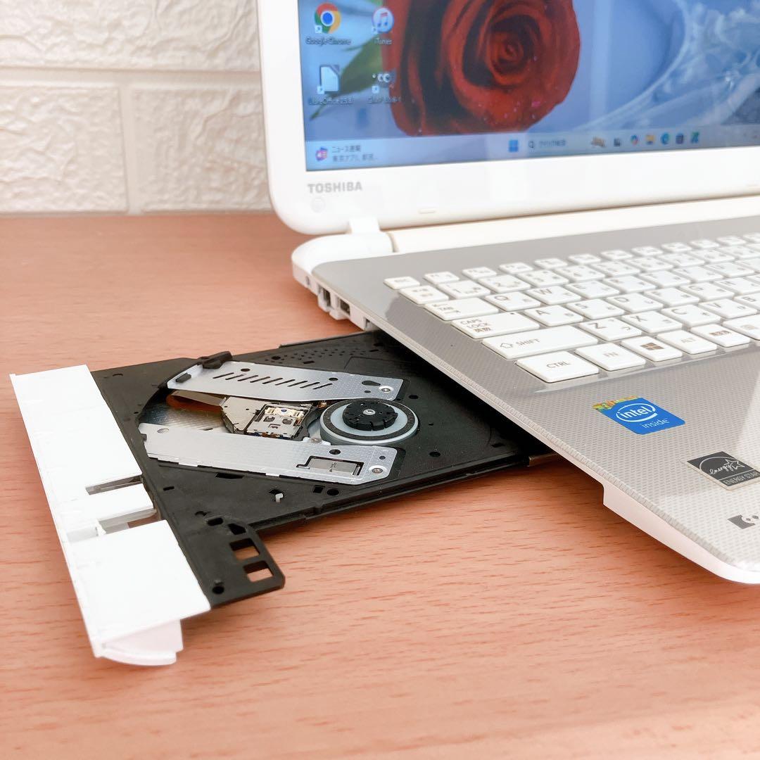 ✨すぐに使える薄型ノートパソコン！爆速新品SSD256GB⭐カメラ