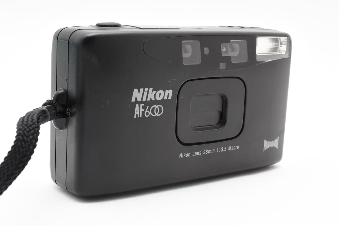 【じん】Nikon AF600 QD 28mm F3.5 Macro