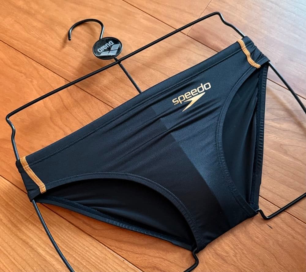 【美品】SPEEDO ショートブーン ブラック×ゴールド　 Mサイズ 競パン