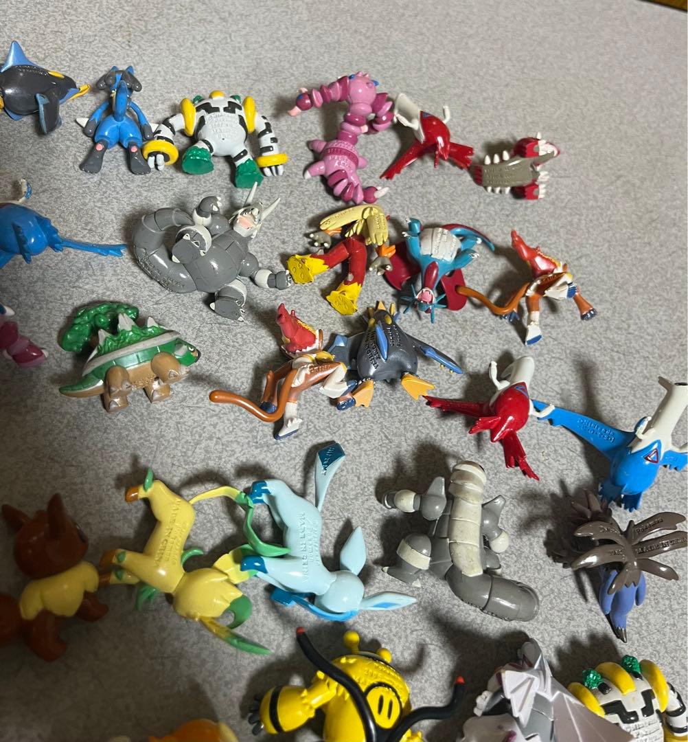 ポケモン　フィギュア　モンコレ　まとめ売り　刻印入り　当時物　63個