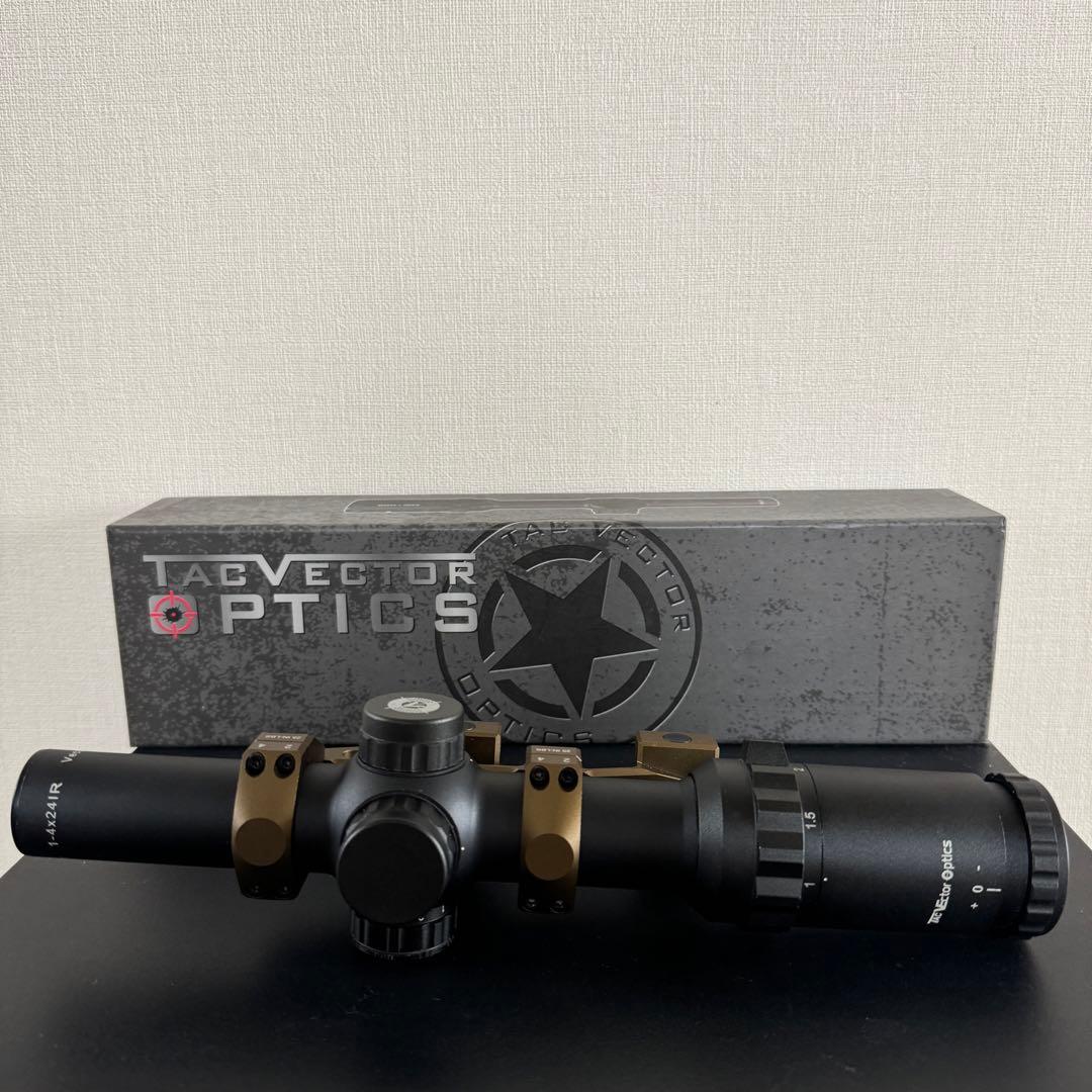 Vector Optic Arbiter 1-4x24スコープ Geissele