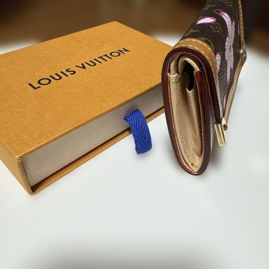 ルイヴィトン モノグラム チェリーブロッサム ポシェットクレ ケース