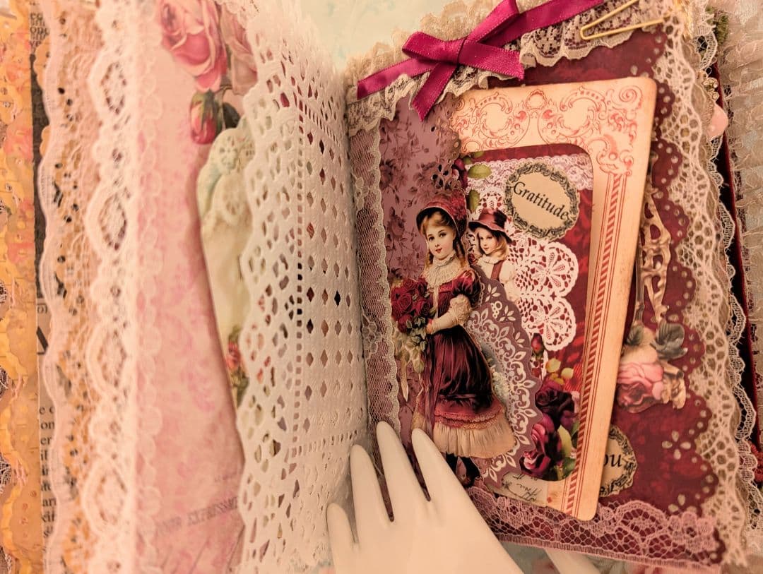 薔薇とレースのビクトリアンスィートジャンクジャーナル*Infinity*