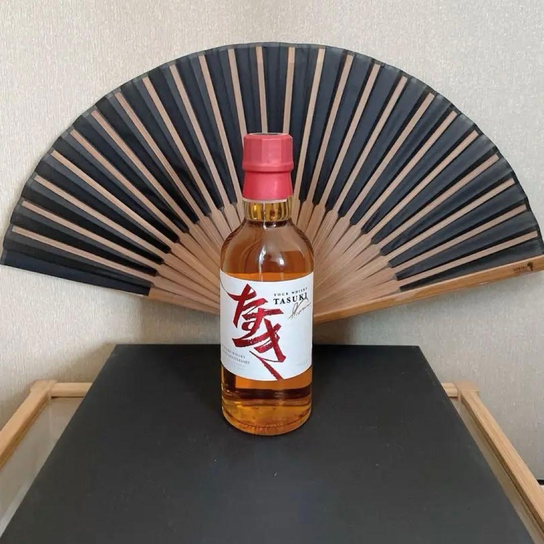 値下げしました！お得！ 超希少ウイスキー2本セット（タスキ・響12年）