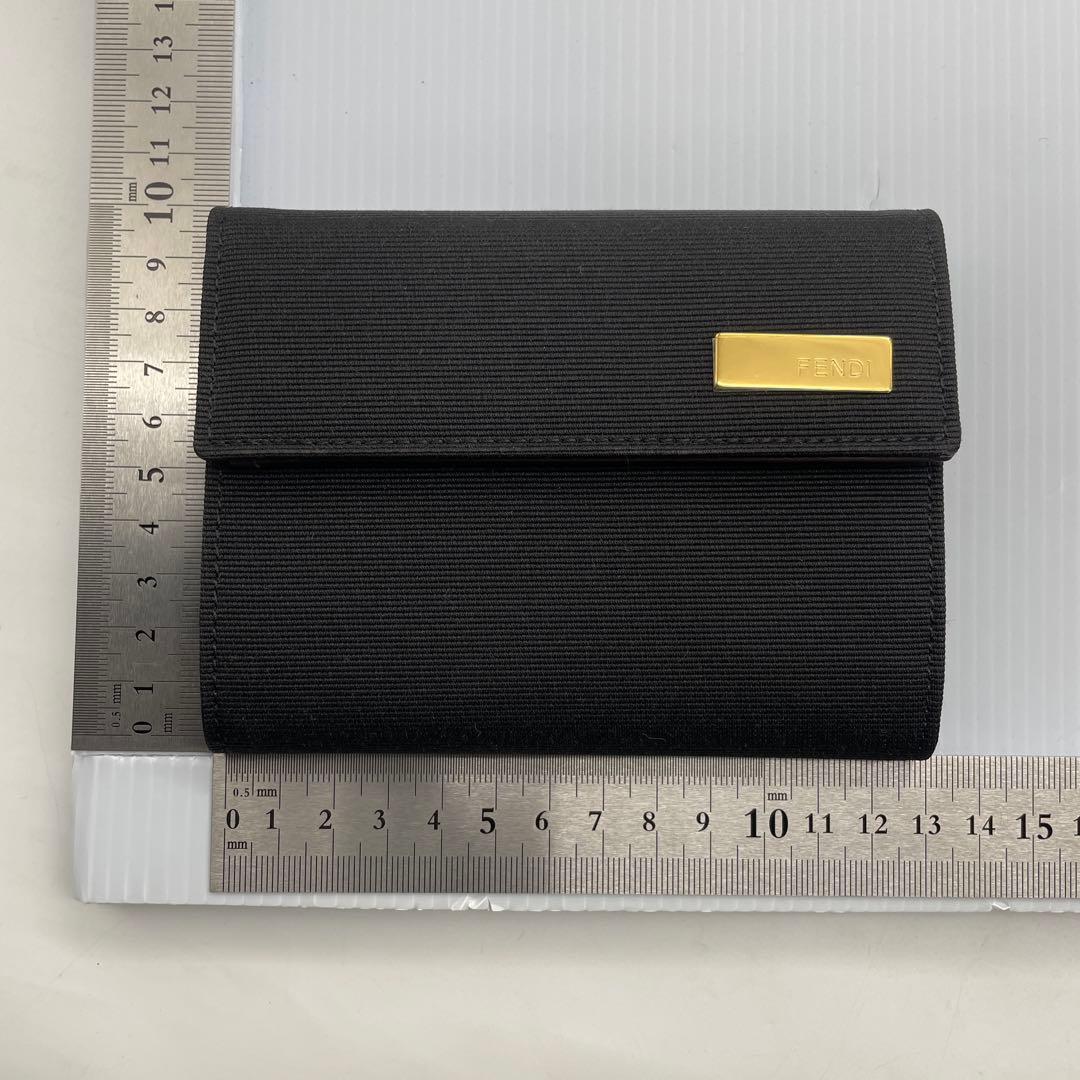 ☆新品未使用☆FENDI☆フェンディ☆二つ折り財布☆ブラック