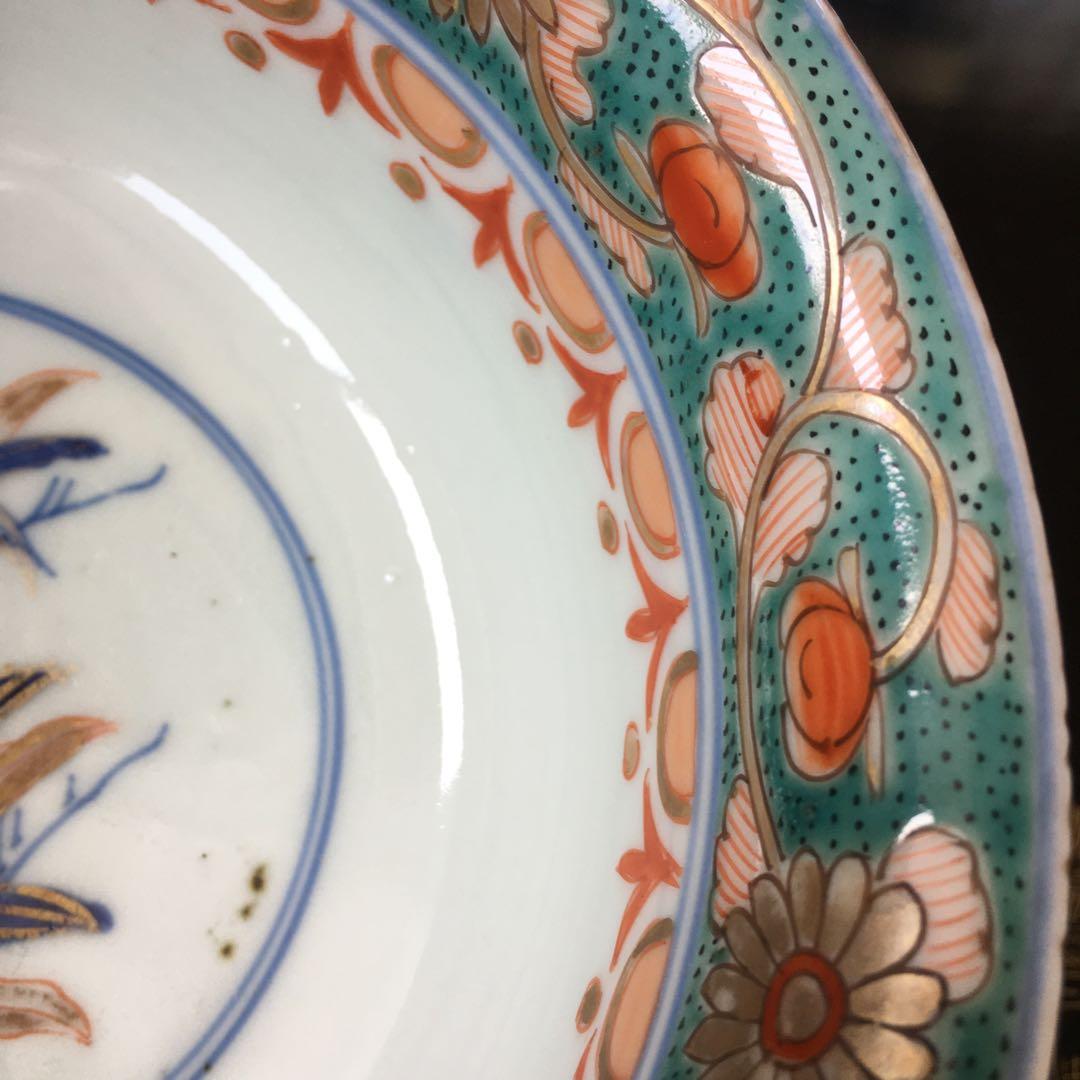 古伊万里　金彩色絵　菊唐草、瓔珞文、桃の図　三つ組鉢