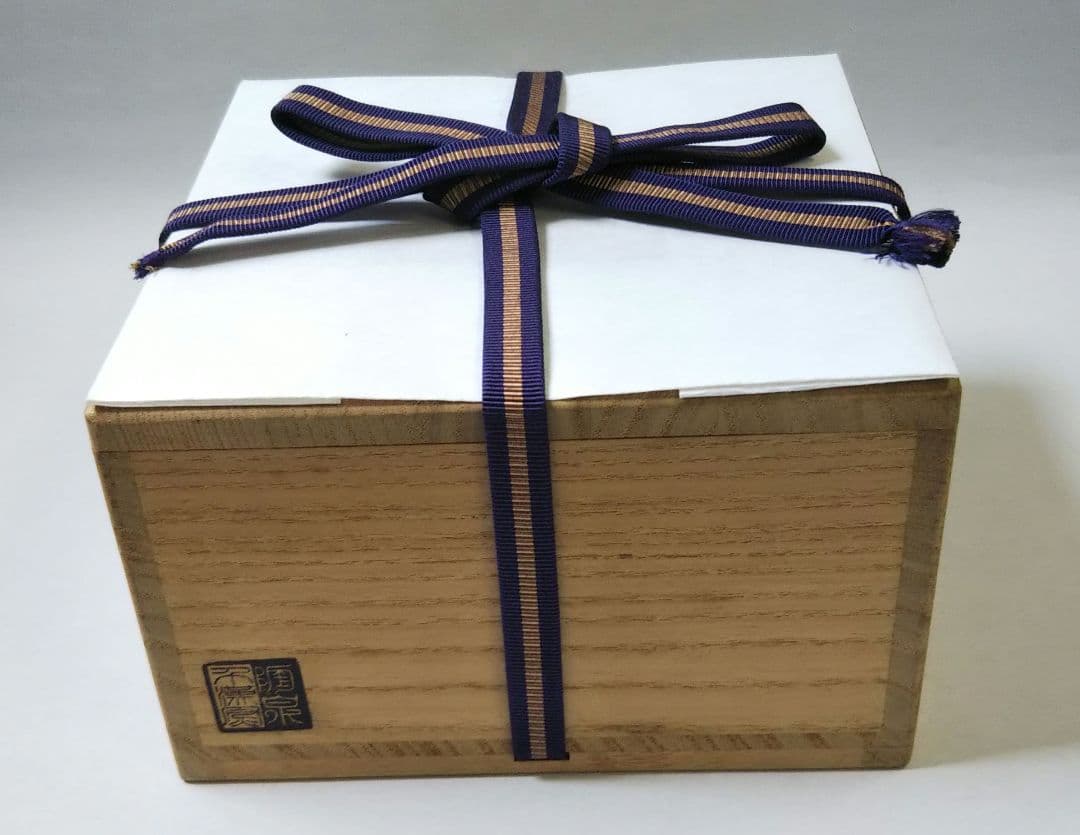 茶道具 茶碗 高麗 伊羅保 片身変 刷毛目 聞慶窯 千漢鳳 韓国