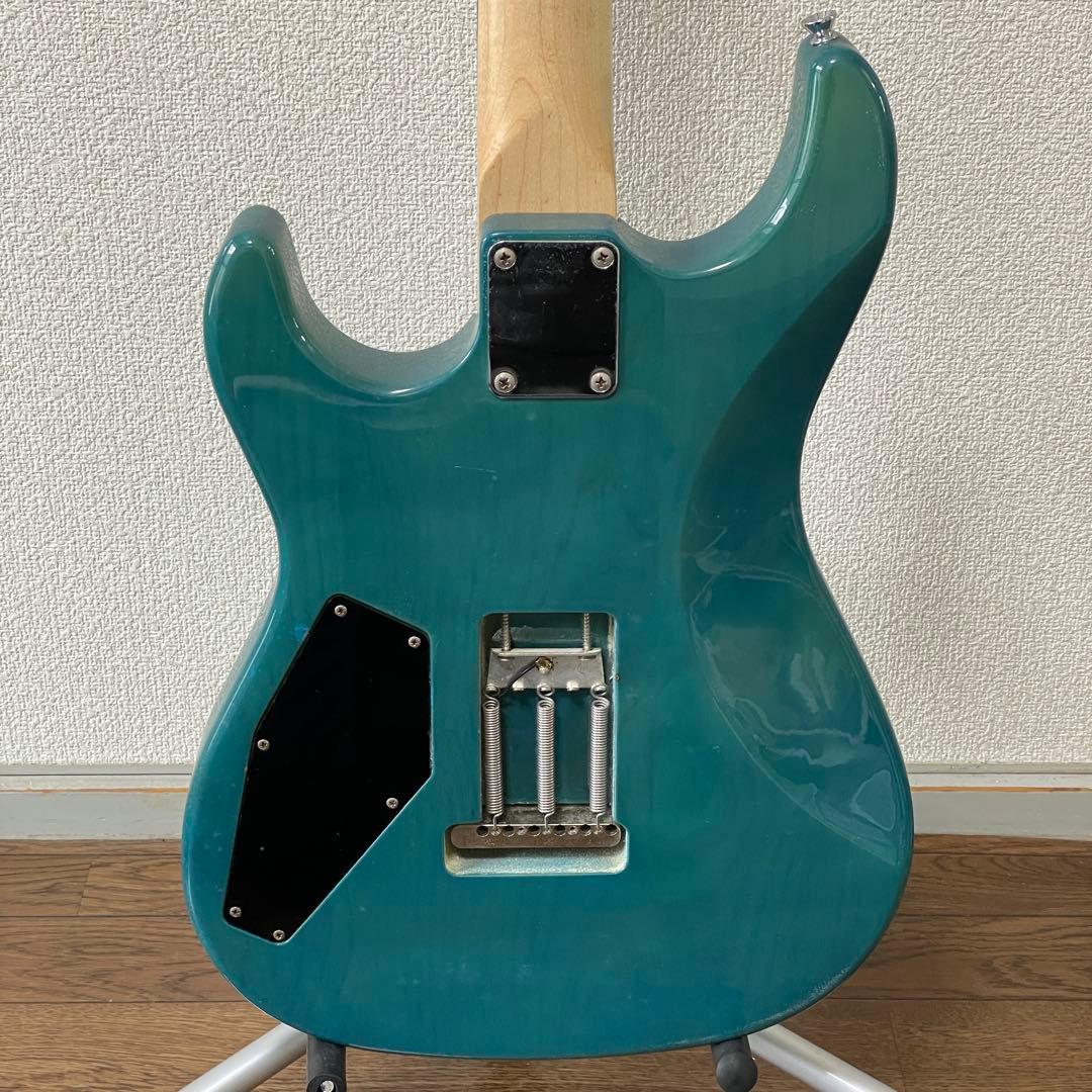 【値下げ可能】エレキ　ギター　ベース　メーカー不明