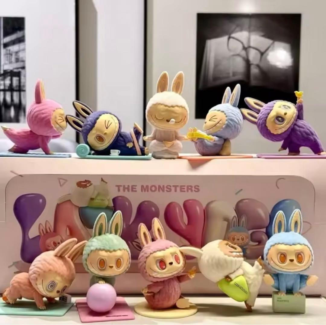 ラブブ　ヨガシリーズ