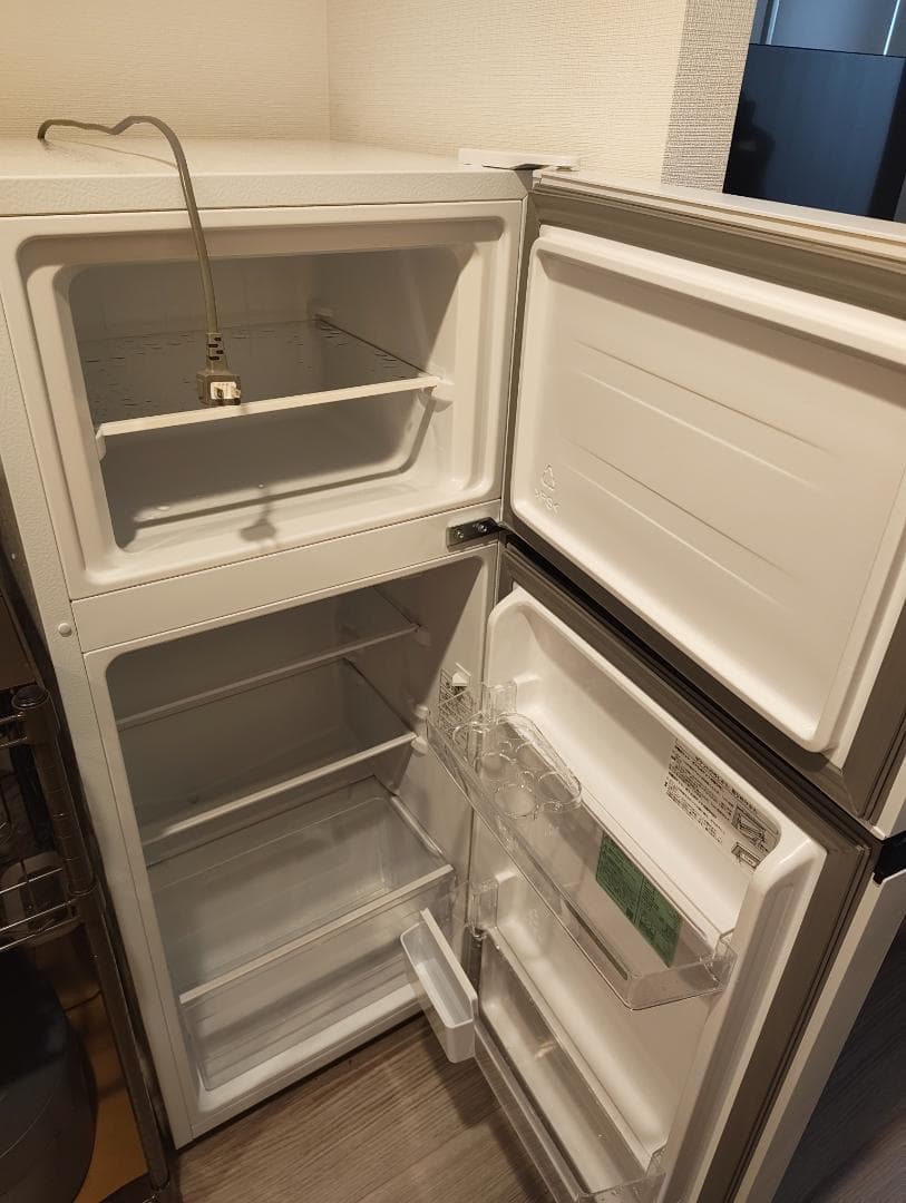 【送料込み】Hisense HR-B12HW 2ドア冷蔵庫 ホワイト