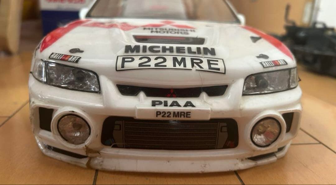 タミヤ TA03F 三菱ランサーエボリューションⅣ WRC 1/10