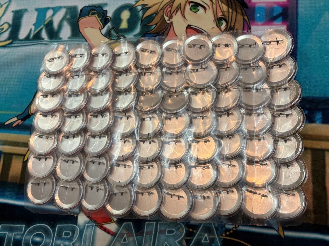 あんさんぶるスターズ‼︎ 白鳥藍良　シャッフル缶バッジ