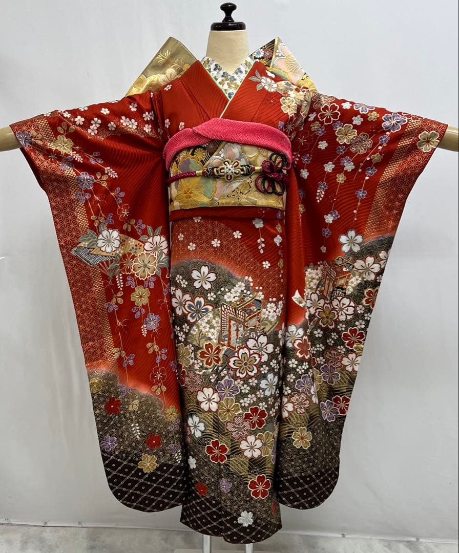 振り袖　フルセット　長襦袢　成人式　金彩加工　刺繍　全通袋帯　重ね襟付き656