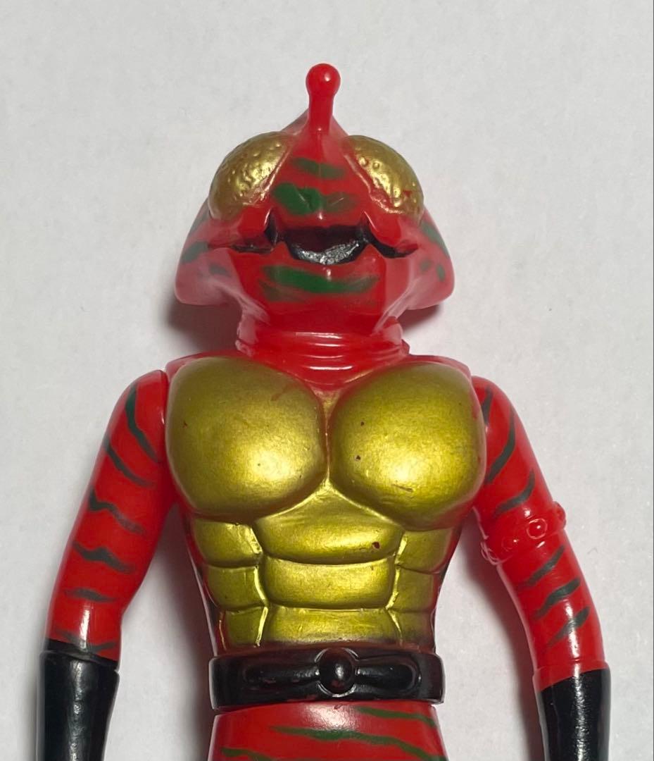 【当時物】仮面ライダー アマゾン 16cm パチソフビ