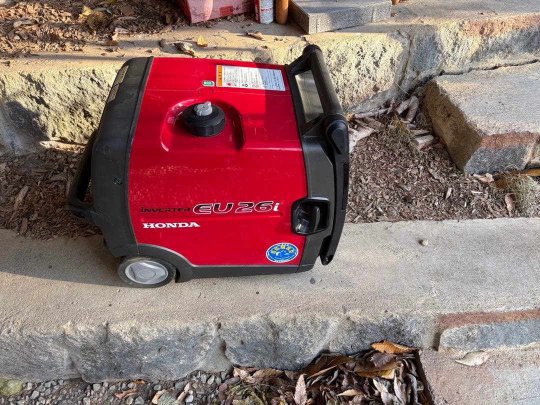 ボブ　発電機　HONDA EU26i 使用少なめ　ECOモード　取扱説明書