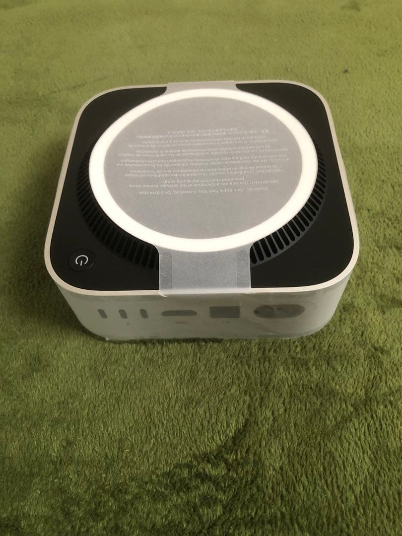 Apple M4チップ搭載 256GB SSD Mac mini 本体と付属品