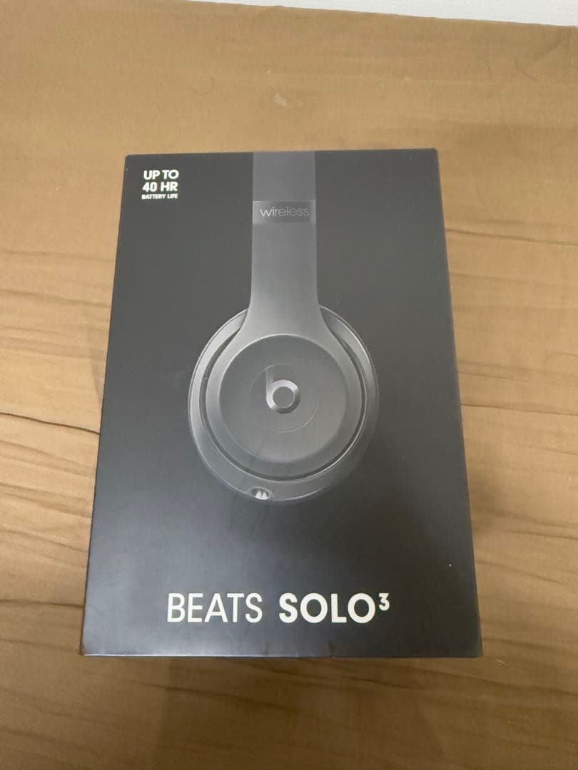 【最終値下げ】BEATS Solo3 WIRELESS ヘッドホン　黒
