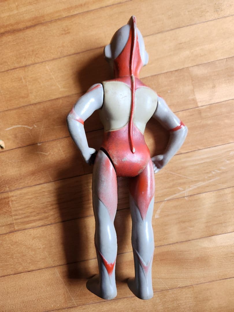 ウルトラマン フィギュア