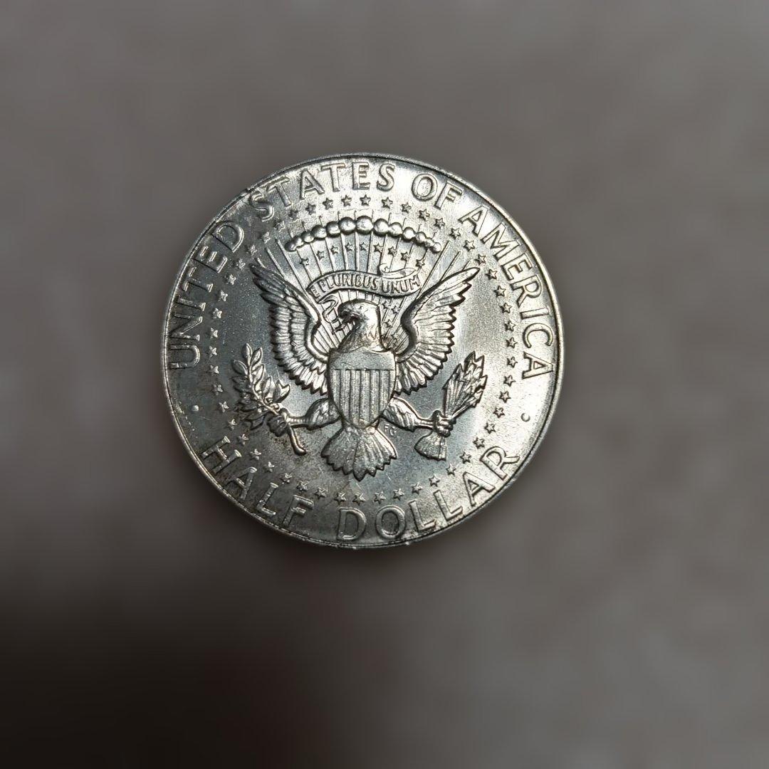 1964年 ケネディハーフダラー銀貨 アンティーク【銀90% 未使用】