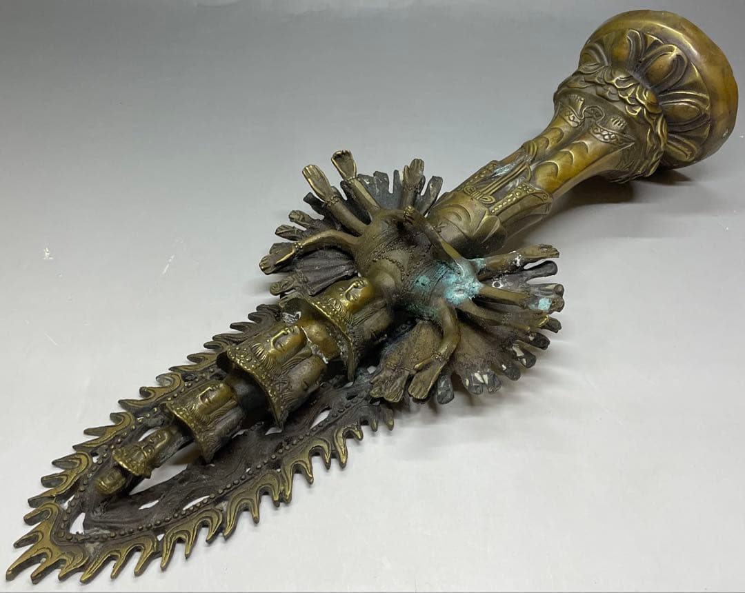 十一面千手千眼観世音菩薩　黄銅　病気平癒　災難除け　延命長寿　C2994