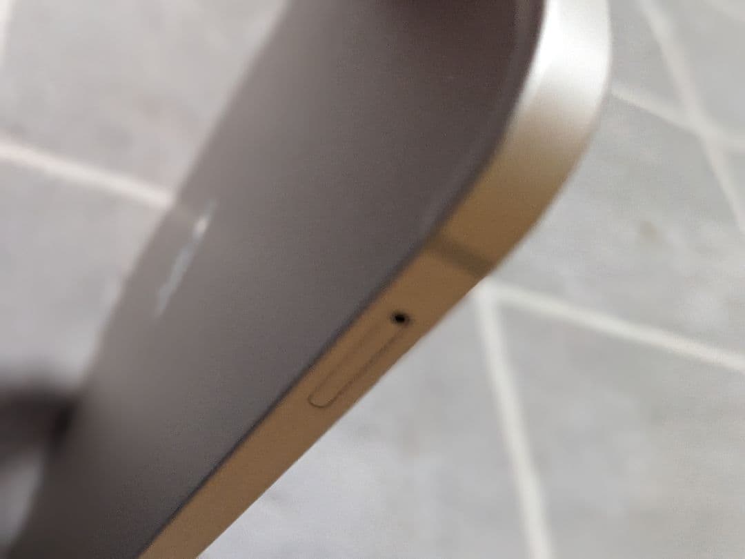 n*e様 Apple iPad Air 第5世代 256GB WiFi+セルラー