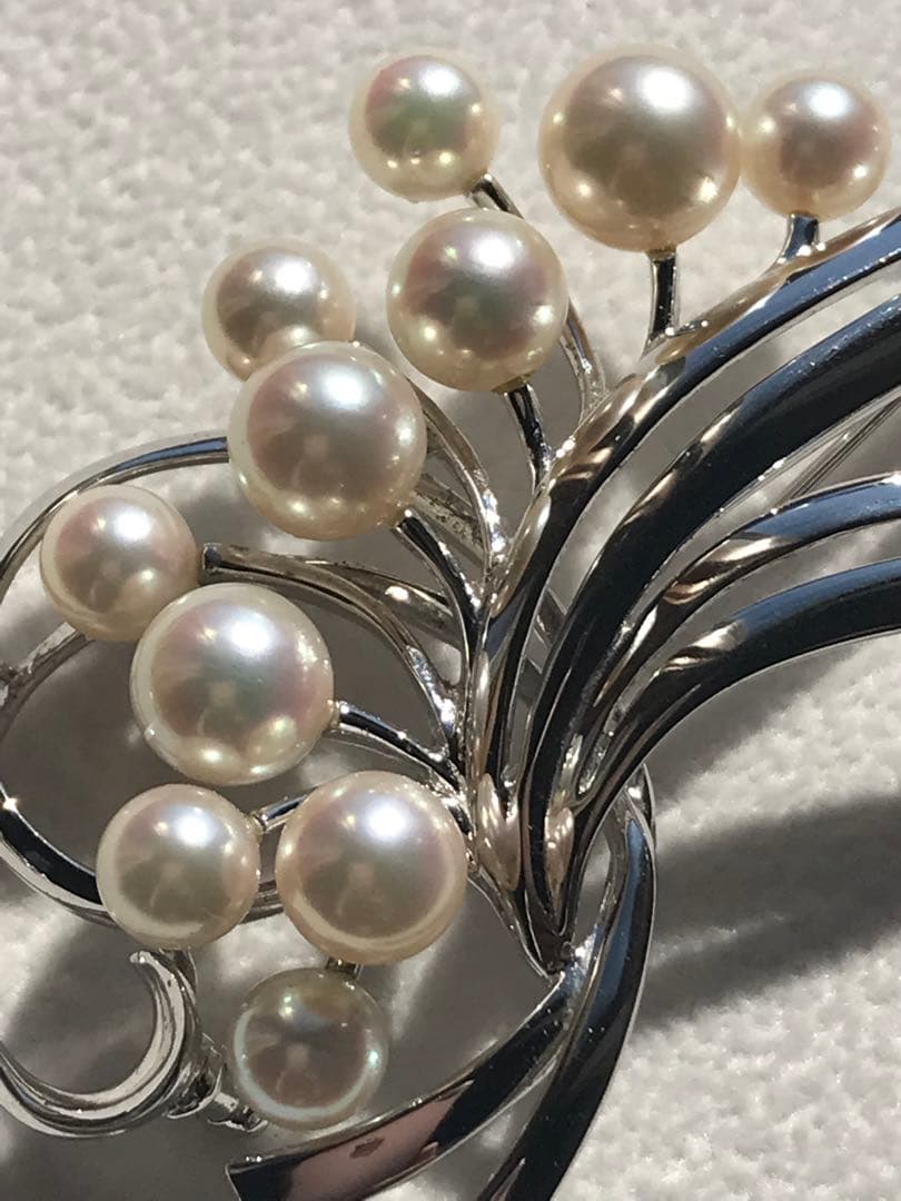 【特価！】MIKIMOTO 華やか　ゴージャス　AKOYA ブローチ